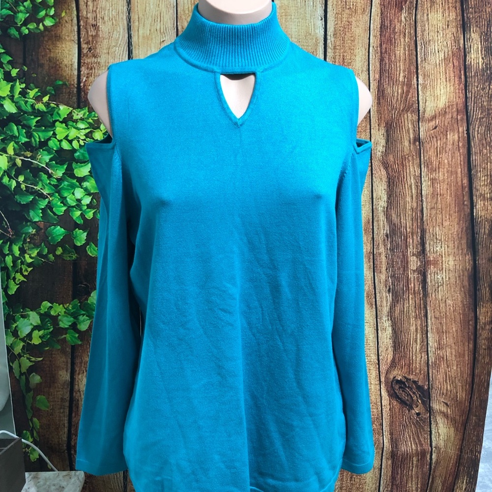 Susan Graver Cold Shoulder Sweater Size M